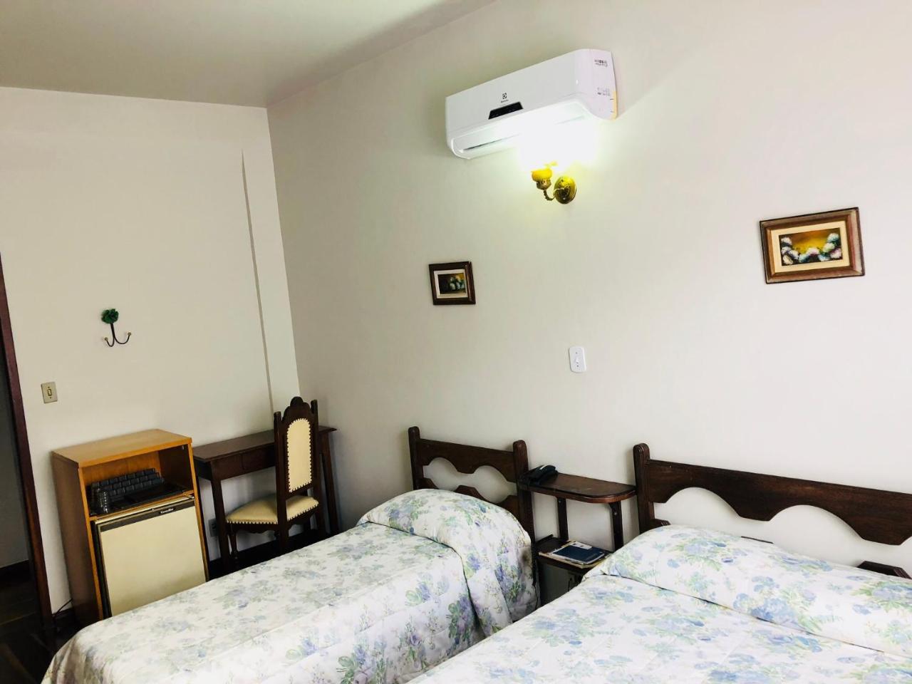 Hotel Priskar Ouro Preto  Rum bild
